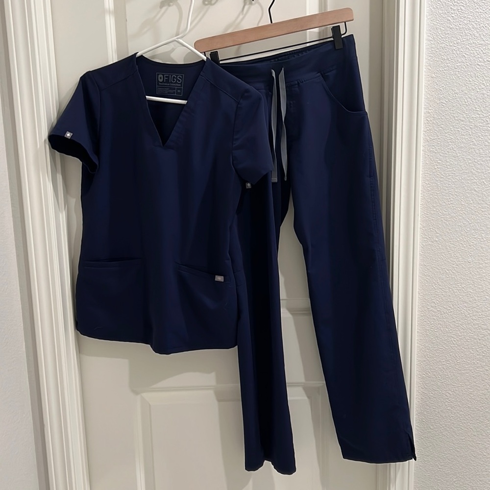 Figs XS Navy Scrub Set